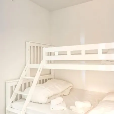 Seaside Escape Perfect For 5 In